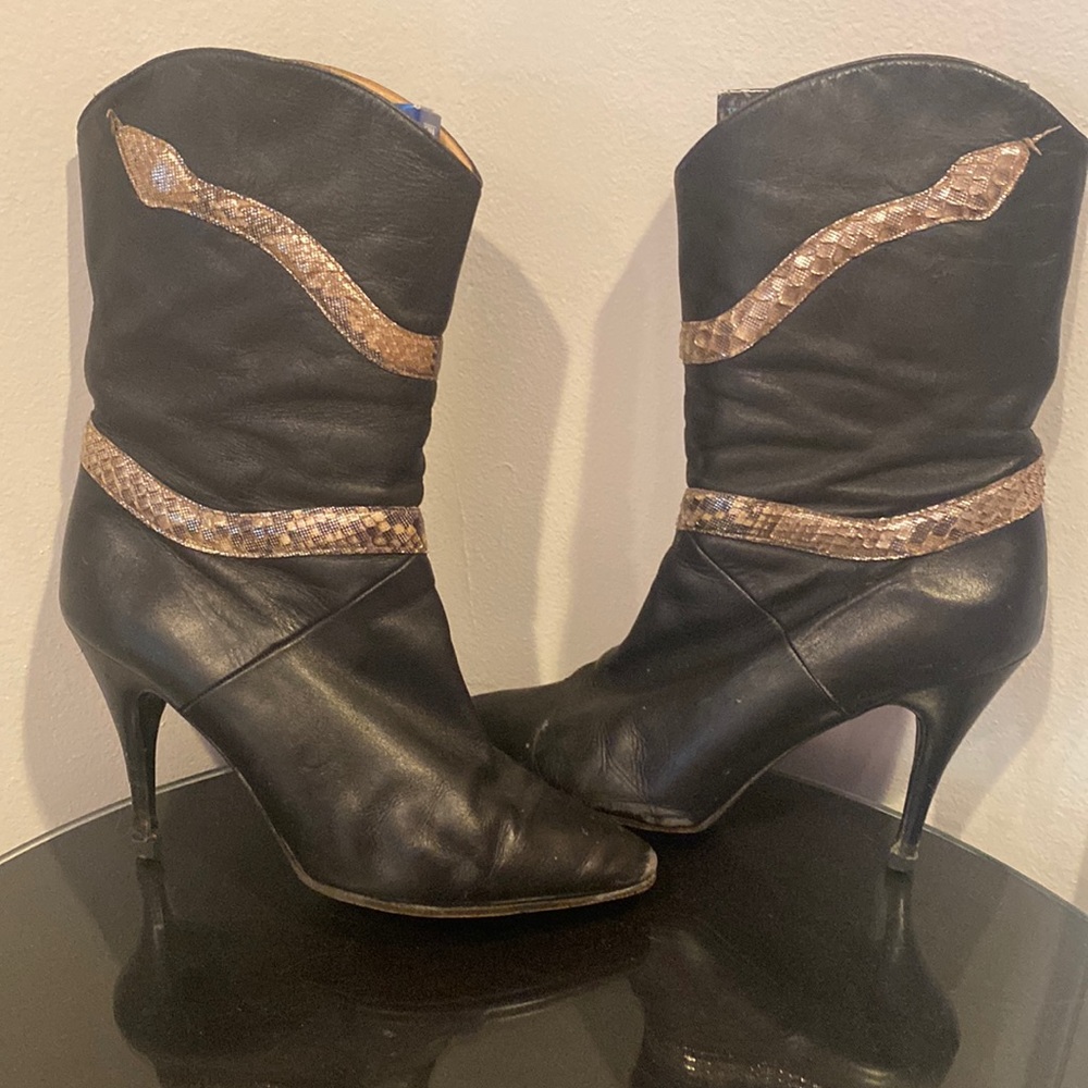 Adige Paris Black leather snakeskin boots